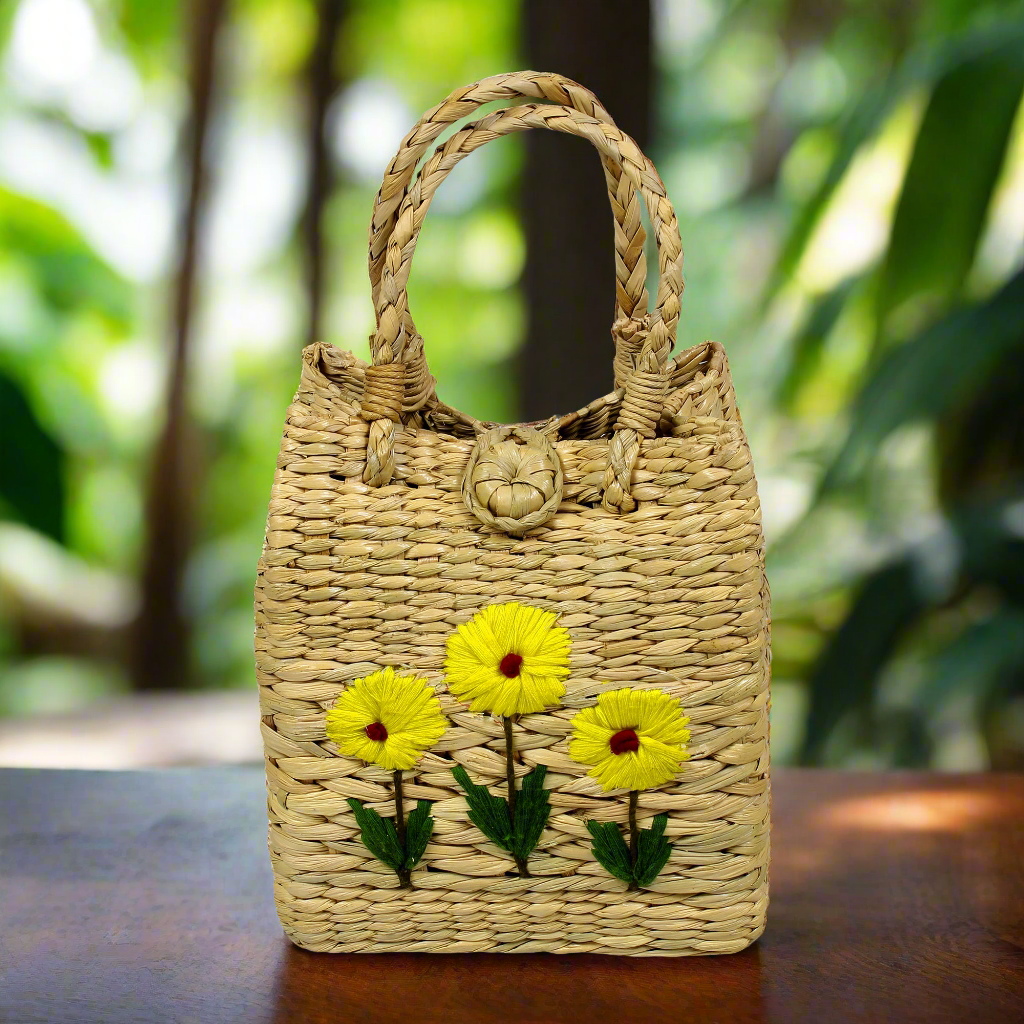 Seagrass Flower Embroidery Handle Bag