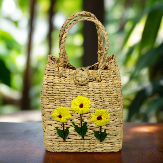 Seagrass Flower Embroidery Handle Bag