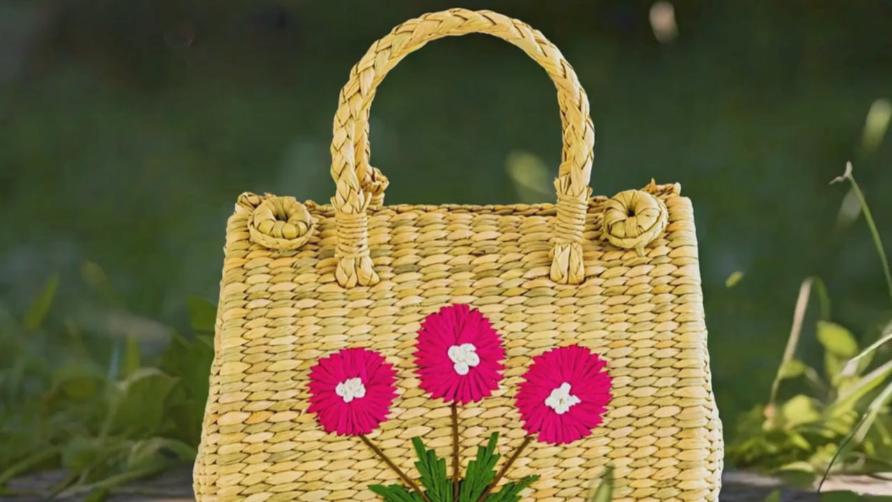 Load video: Handcrafted Seagrass &amp; Water Hyacinth Embroidery Bag | Perfect Picnic Bag for Stylish Outings